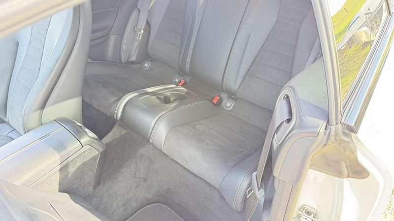 Gebraucht Mercedes E300 AMG line 245 PS (180 kW) 2018 Weiß Coupé
