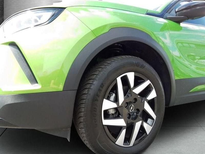 Gebraucht Opel Mokka GS Line 131 PS (96 kW) 2024 Lackierung matcha green/typ au SUV