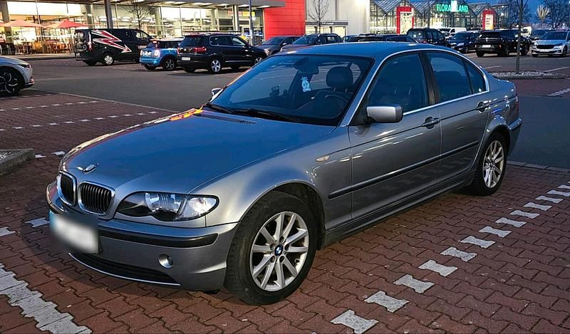 Gebraucht BMW 316 116 PS (85 kW) 2005 Silber Limousine