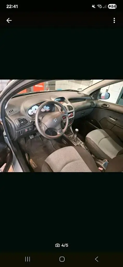 Gebraucht Peugeot 206 88 PS (64 kW) 2004 Silber Kleinwagen