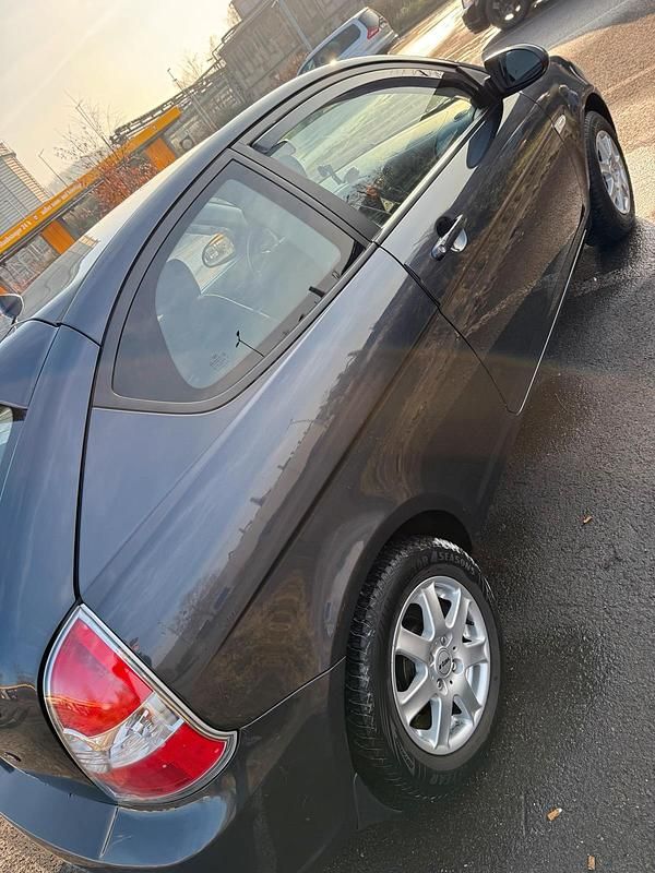 Gebraucht Hyundai Accent 97 PS (71 kW) 2009 Grau Kleinwagen