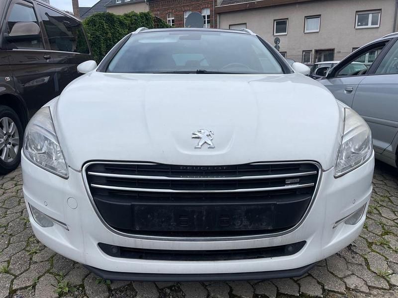 Gebraucht Peugeot 508 SW Active 111 PS (81 kW) 2011 Weiß Kombi