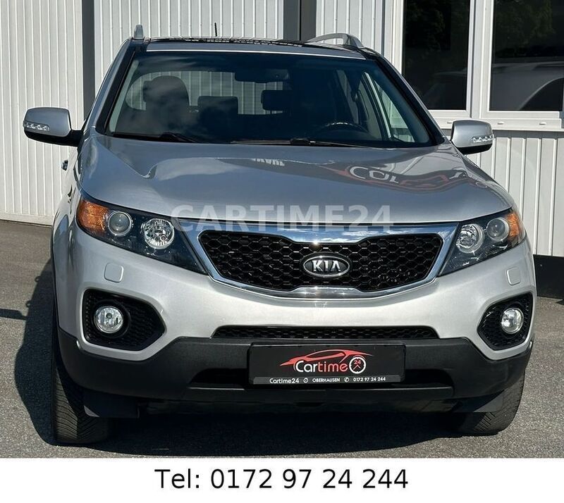 Silber Gebraucht 2012 Kia Sorento Spirit SUV | 9.899 € (Guter Preis) - Bild 1/4