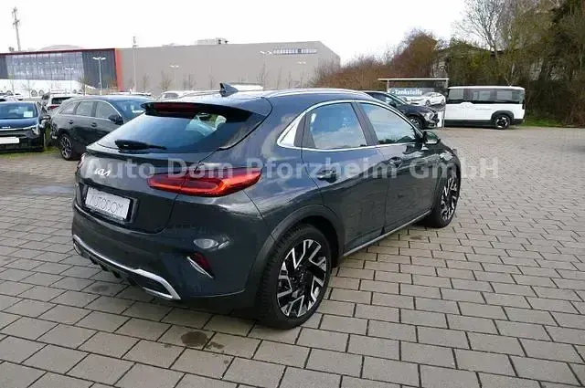 Gebraucht Kia XCeed Comfort 140 PS (102 kW) 2025 Grau SUV