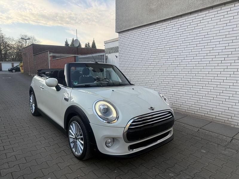 Gebraucht Mini Cooper Cabriolet 136 PS (100 kW) 2018 Weiß Cabrio