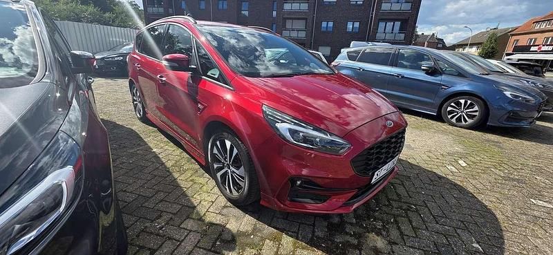Lucidrot metallic Gebraucht 2021 Ford S-MAX ST-Line Van / Kleinbus | 28.990 € - Bild 1/4