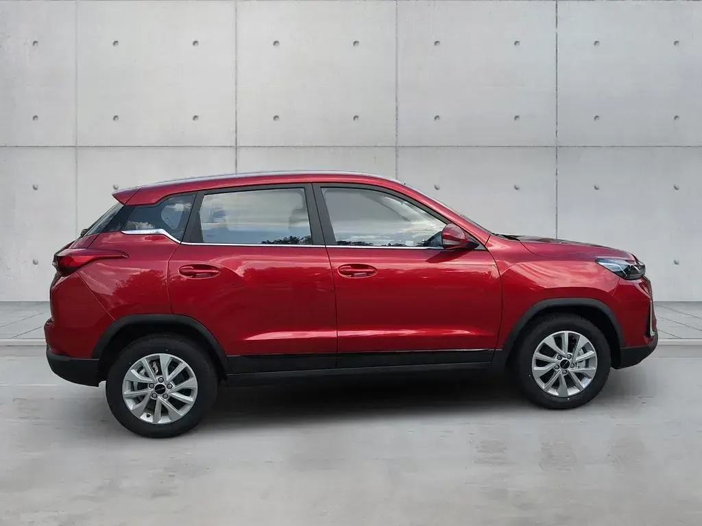 Neu Baic X35 116 PS (85 kW) 2026 Rot SUV