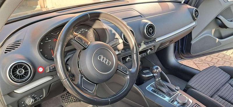 Gebraucht Audi A3 Ambiente 150 PS (110 kW) 2014 Limousine