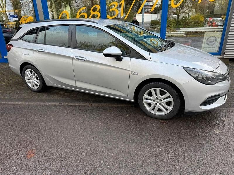 Gebraucht Opel Astra 131 PS (96 kW) 2020 Silber Kombi
