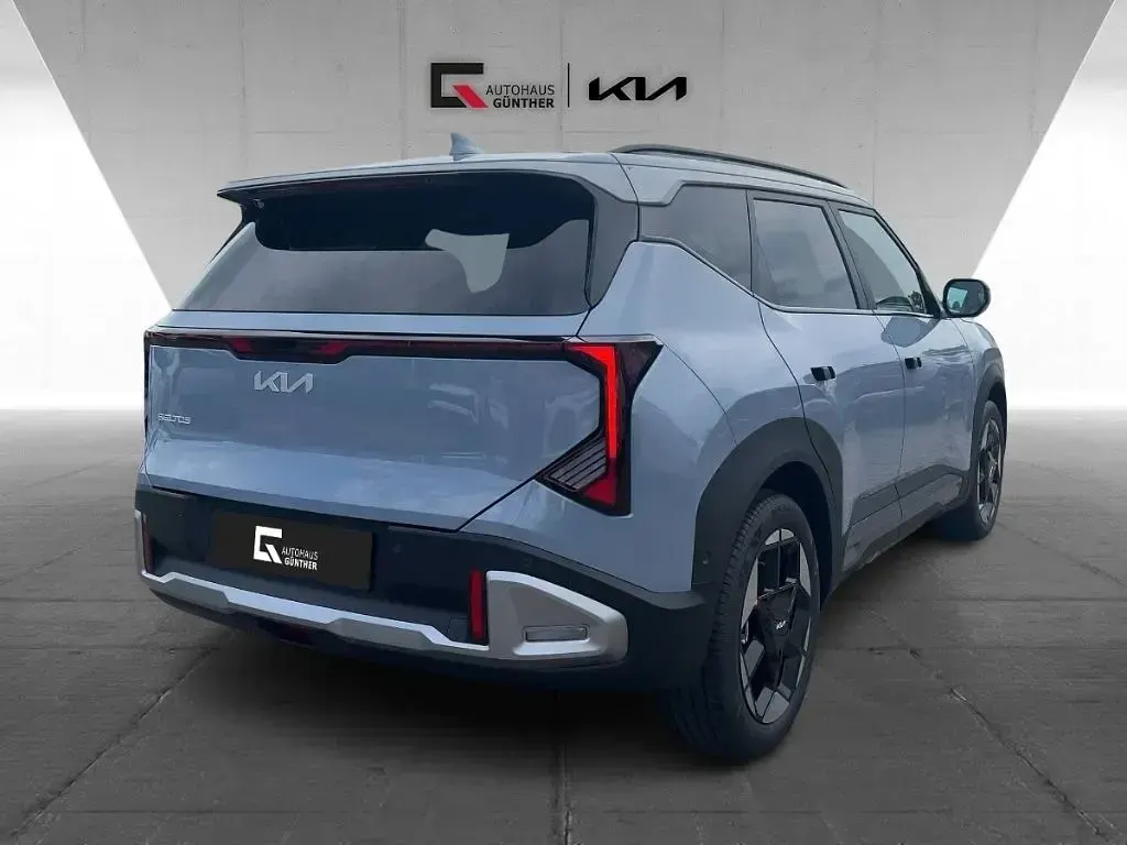 Neu Kia Seltos Spirit 179 PS (131 kW) 2026 Grau SUV