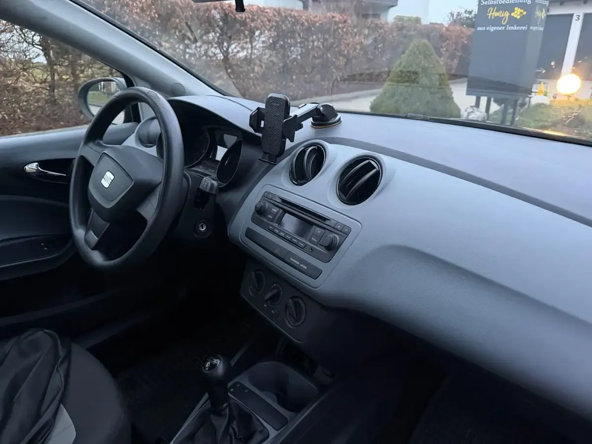 Gebraucht Seat Ibiza 86 PS (63 kW) 2014 Schwarz Kleinwagen