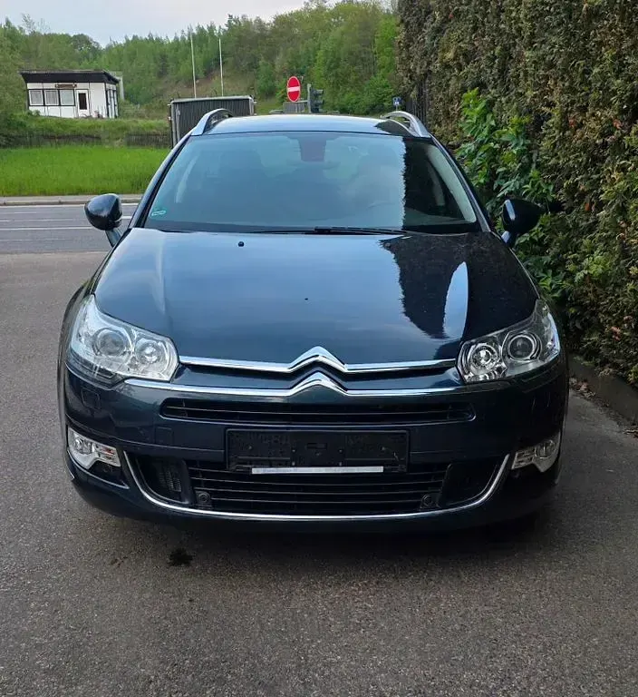 Gebraucht Citroën C5 Exclusive 140 PS (102 kW) 2014 Blau Kombi