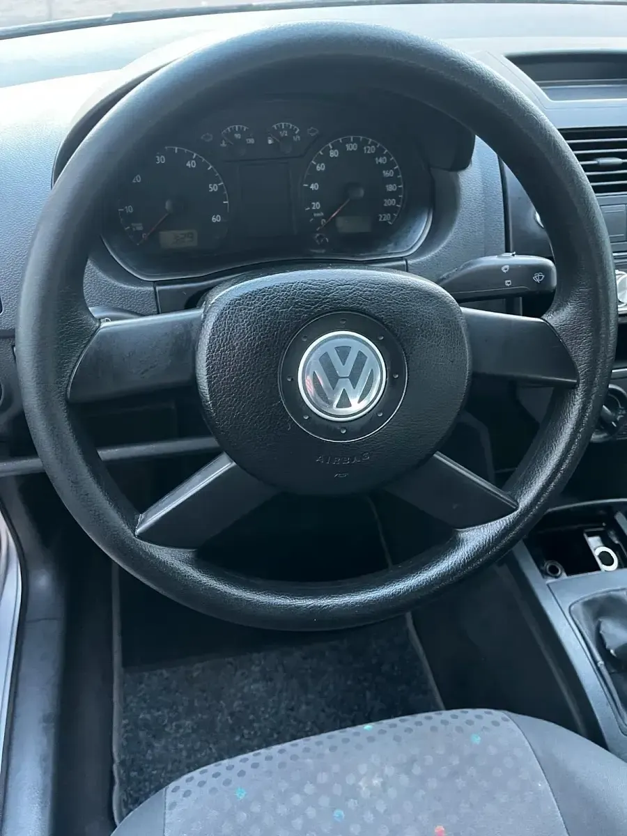 Occasion VW Polo 64 ch (47 kW) 2003 Jaune Citadine
