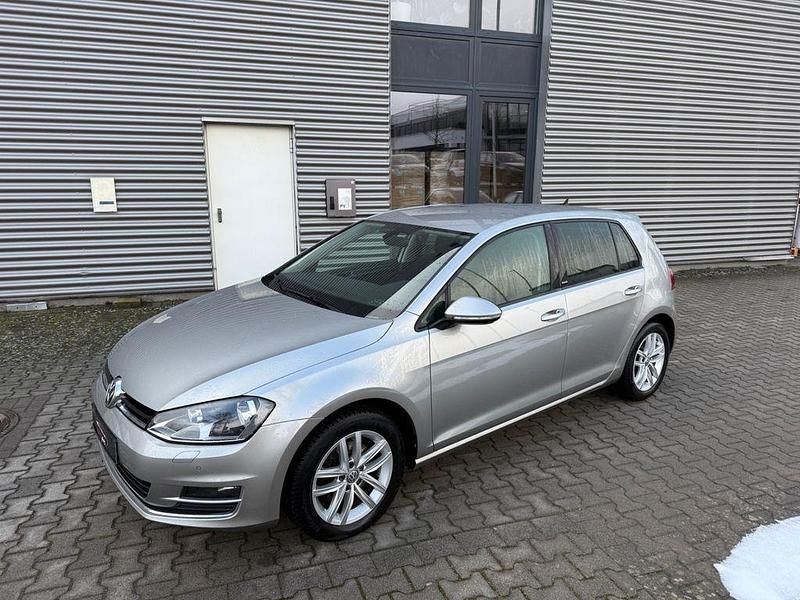 Second-hand VW Golf VII Allstar 110 CP (80 kW) 2017 Gri Berlinǎ