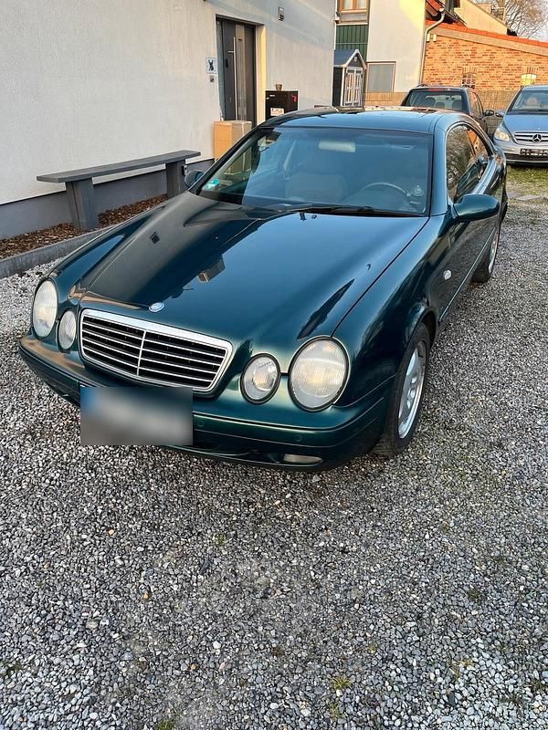 Gebraucht Mercedes CLK230 193 PS (141 kW) 1997 Grün Coupé