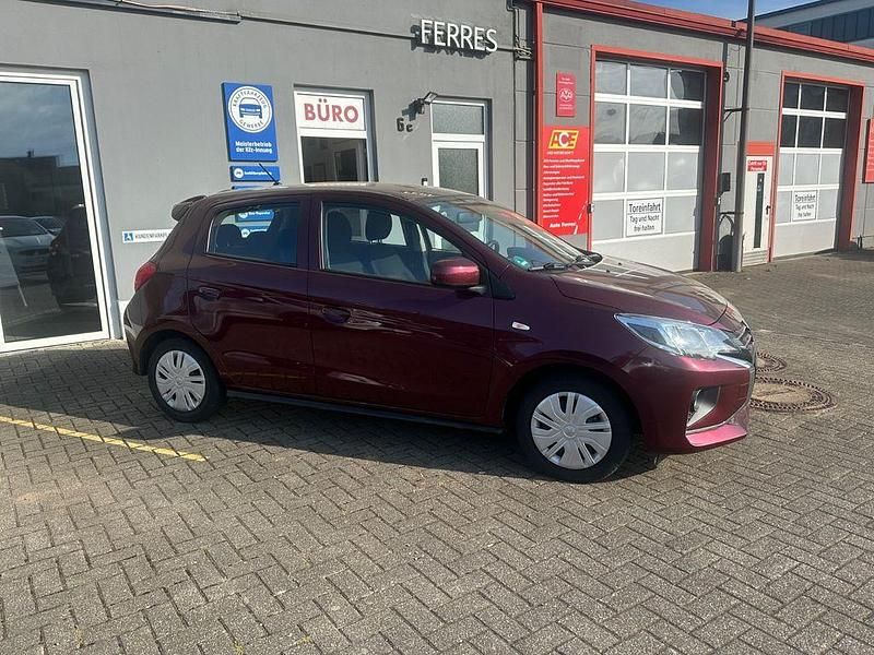 Gebraucht Mitsubishi Space Star Select 71 PS (52 kW) 2023 Rot Kleinwagen