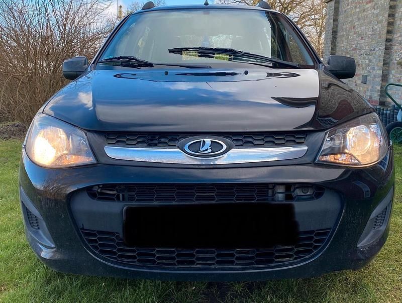 Gebraucht Lada Kalina 98 PS (72 kW) 2016 Schwarz Kombi