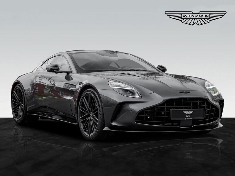 Grau Gebraucht 2025 Aston Martin V8 Vantage Launch Edition Coupé | 229.665 € (Fairer Preis) - Bild 1/4