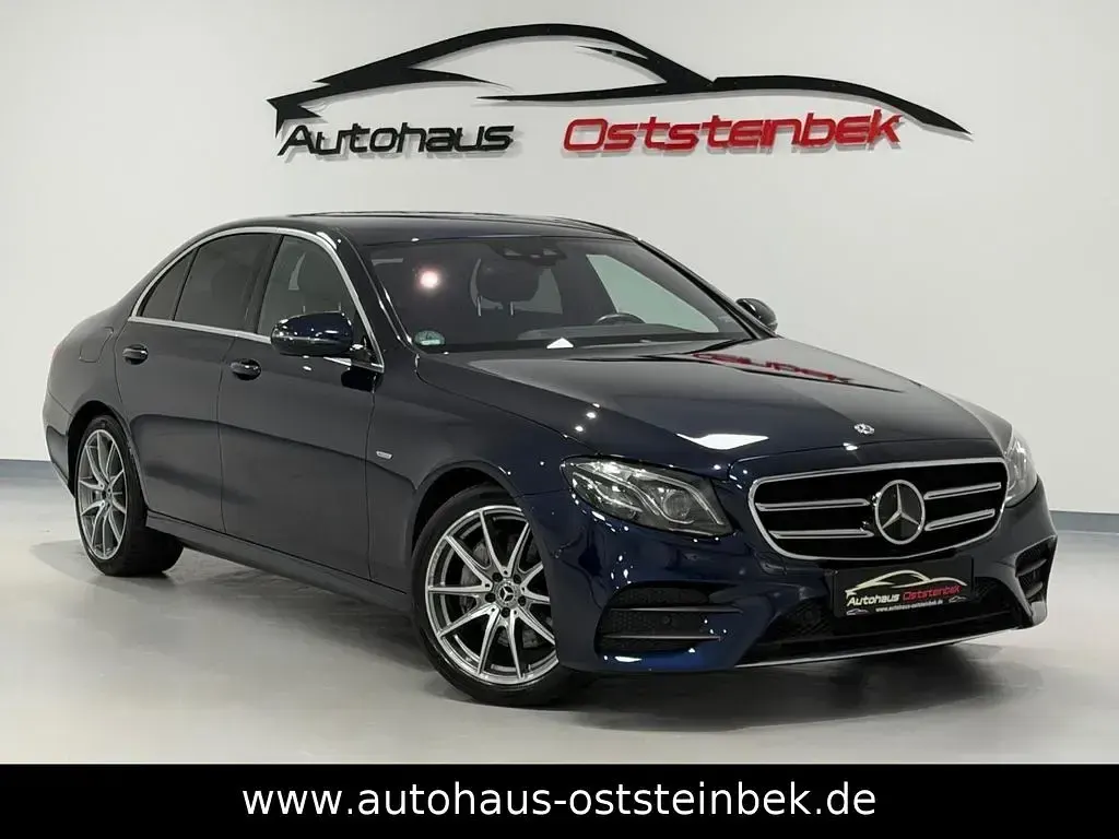 Gebraucht Mercedes E220 AMG 194 PS (142 kW) 2019 Blau Limousine
