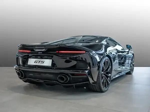 Neu McLaren GTS 635 PS (467 kW) 2025 Schwarz Coupé