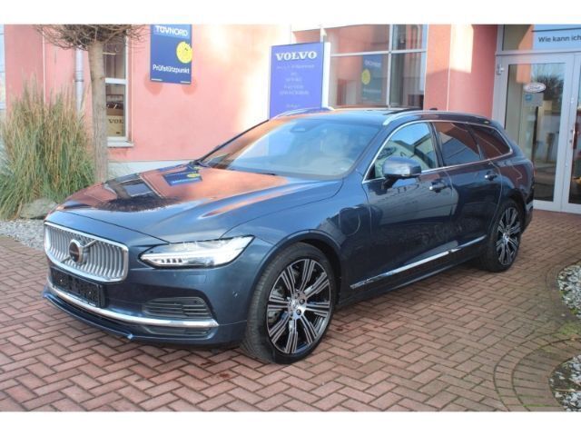 Blau Gebraucht 2021 Volvo V90 Inscription Kombi | 38.990 € (Teuer) - Bild 1/4
