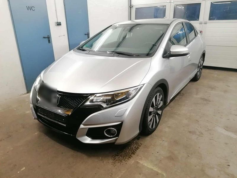 Silber Gebraucht 2016 Honda Civic Limousine | 13.400 € (Guter Preis) - Bild 1/4