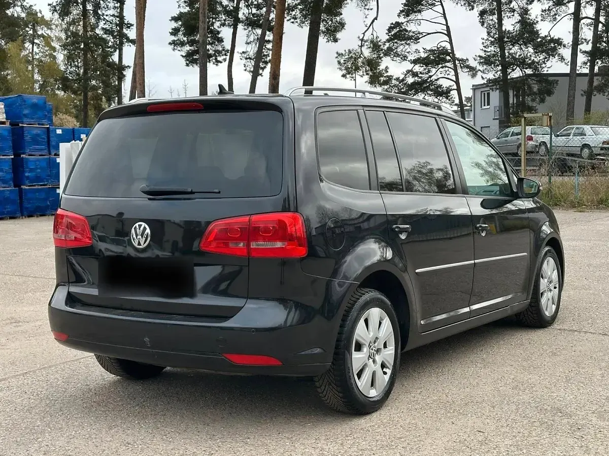 Gebraucht VW Touran Highline 170 PS (125 kW) 2012 Schwarz Van / Kleinbus