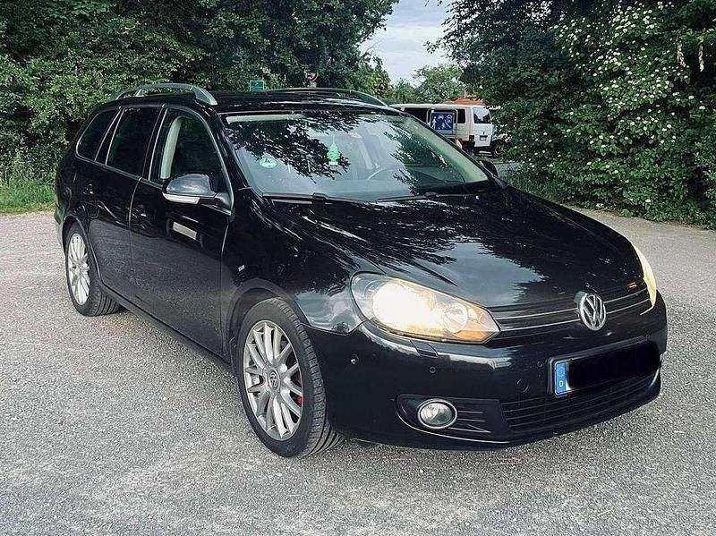 Schwarz Gebraucht 2010 VW Golf VI Comfortline Kombi | 3.600 € (Fairer Preis) - Bild 1/4