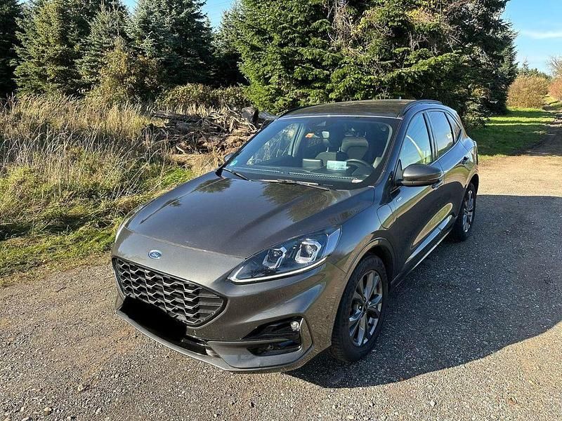 Gebraucht Ford Kuga ST-Line 224 PS (164 kW) 2020 Grau SUV