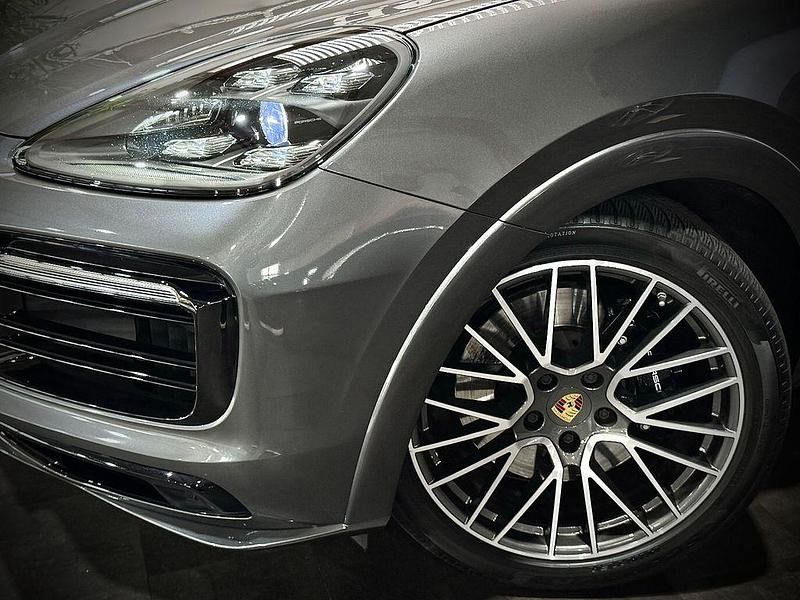 Gebraucht Porsche Cayenne GTS 460 PS (338 kW) 2023 Grau SUV