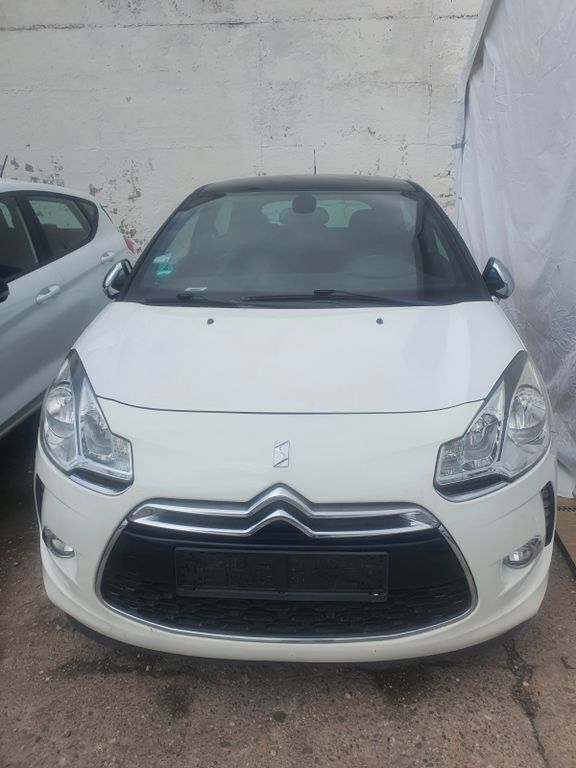 Weiß Gebraucht 2012 Citroën DS3 So Chic Kleinwagen | 5.600 € (Fairer Preis) - Bild 1/4