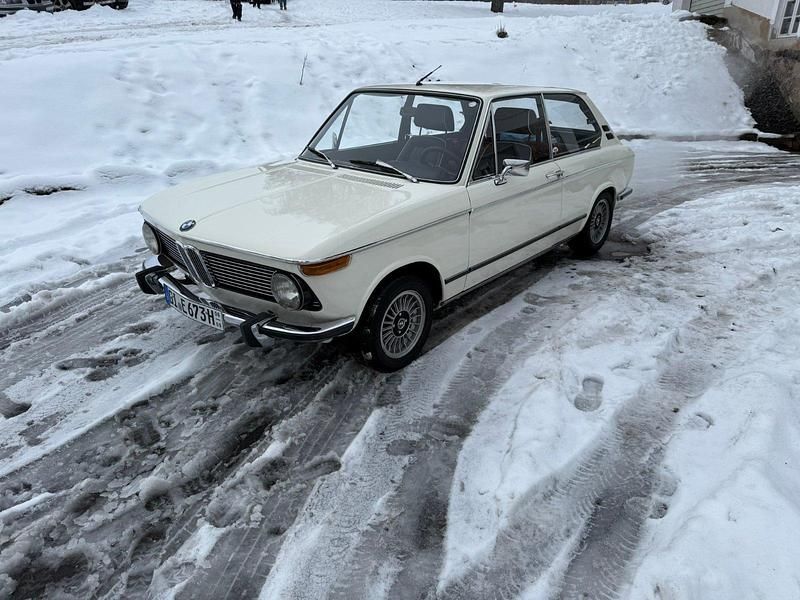 Gebraucht BMW 2002 122 PS (89 kW) 1974 Weiß Limousine