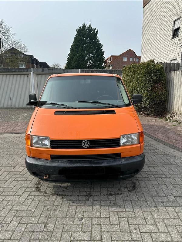 Gebraucht VW T4 75 PS (55 kW) 2001 Orange Van