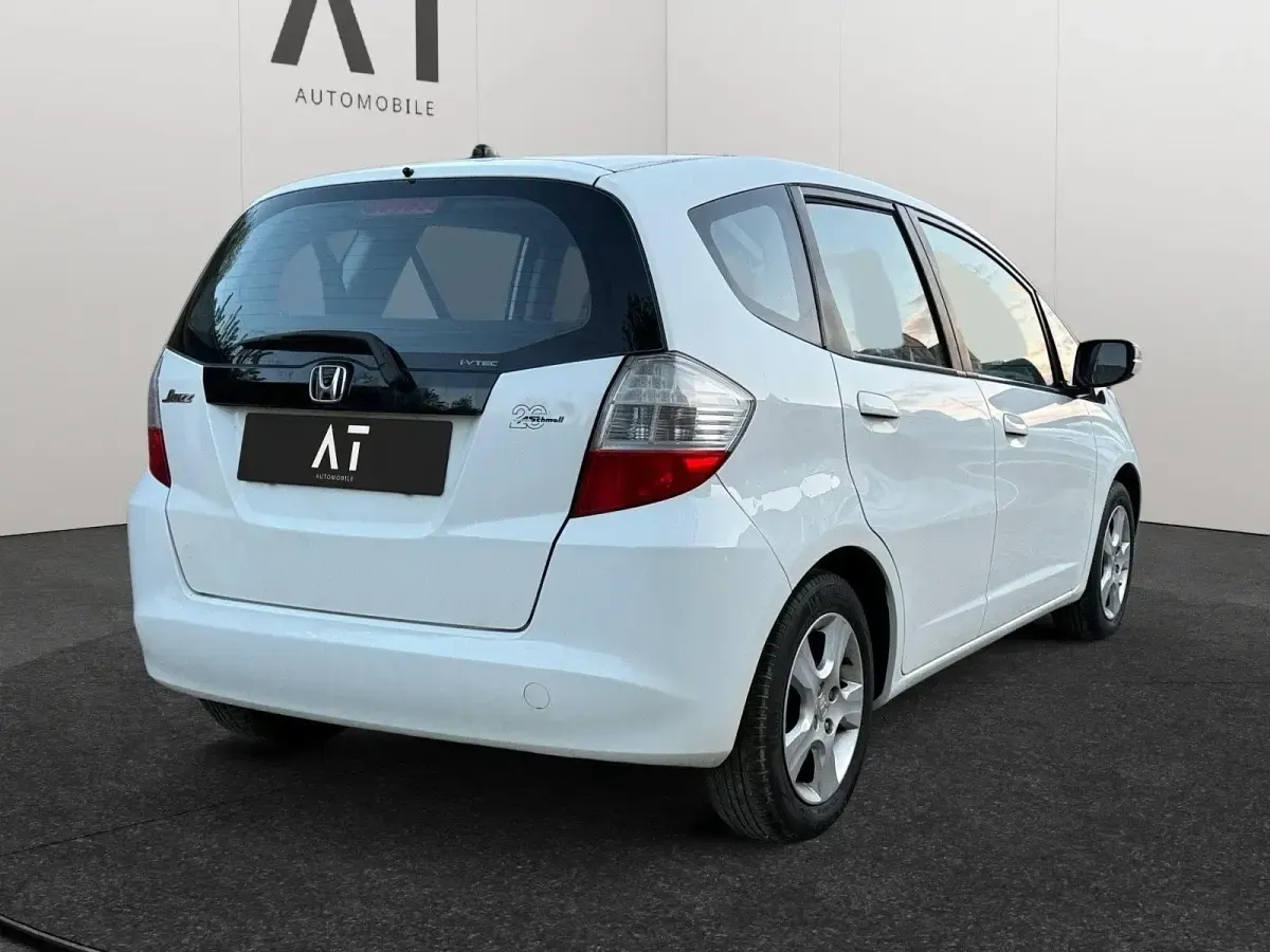 Gebraucht Honda Jazz Comfort 99 PS (72 kW) 2008 Weiß Kleinwagen