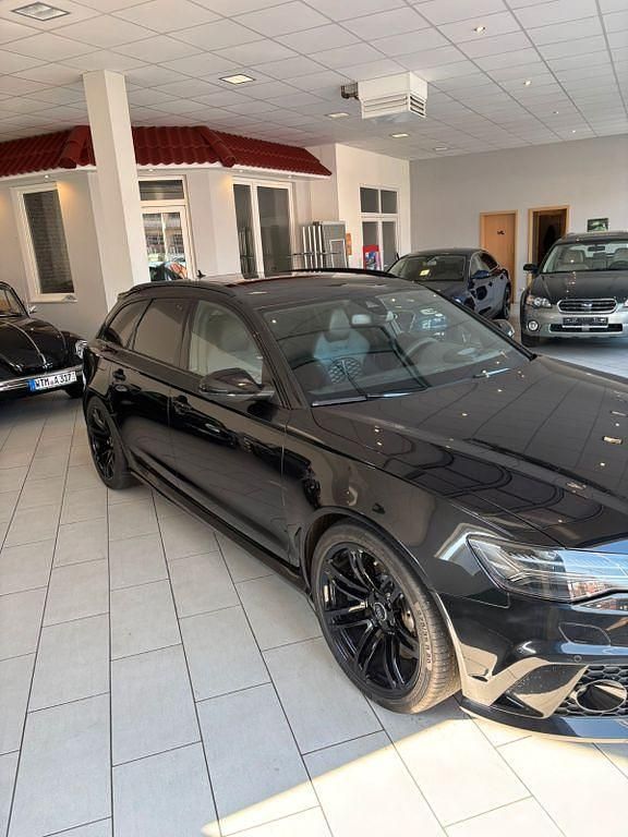 Gebraucht Audi RS6 Ambiente 560 PS (411 kW) 2015 Schwarz Kombi