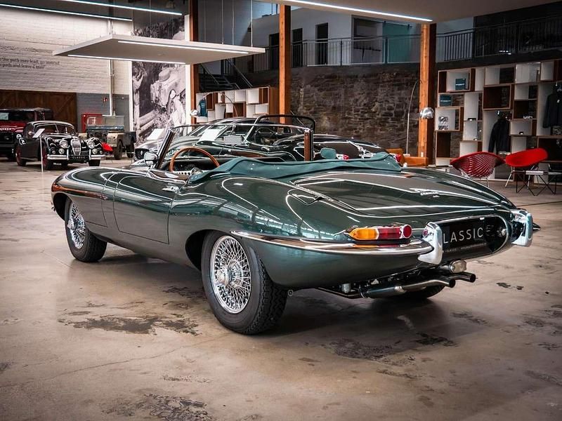 Gebraucht Jaguar E-Type 265 PS (194 kW) 1963 Grün Cabrio