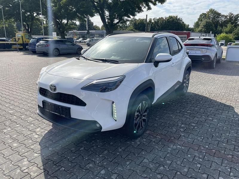 Weiß Neu 2025 Toyota Yaris Cross SUV | 29.830 € (Fairer Preis) - Bild 1/4