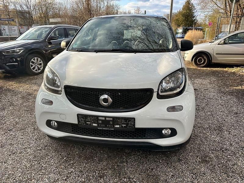 Gebraucht Smart ForFour 71 PS (52 kW) 2017 Schwarz Kleinwagen