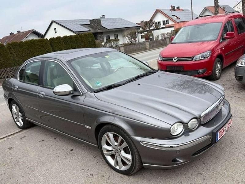 Gebraucht Jaguar X-type Executive 145 PS (106 kW) 2008 Shadow grey Limousine