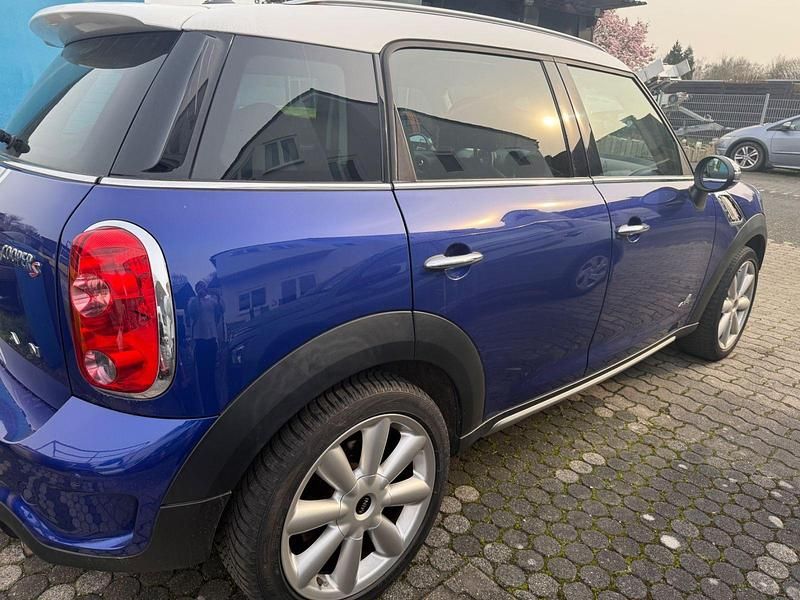 Second-hand Mini Cooper S 190 CP (139 kW) 2015 Albastru Hatchback