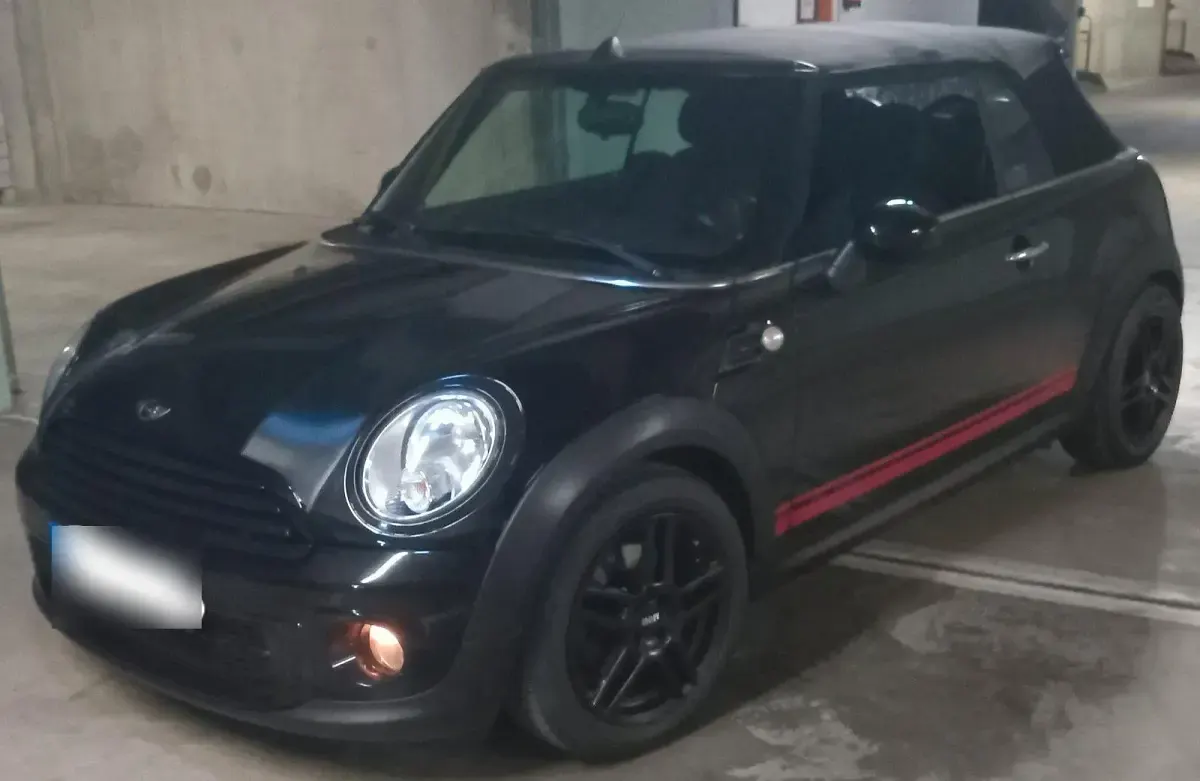 Gebraucht Mini Cooper Cabriolet 98 PS (72 kW) 2012 Schwarz Cabrio