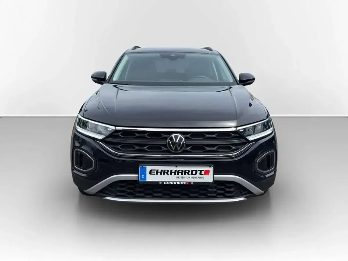 Gebraucht VW T-Roc Move 150 PS (110 kW) 2023 Deep black perleffekt SUV