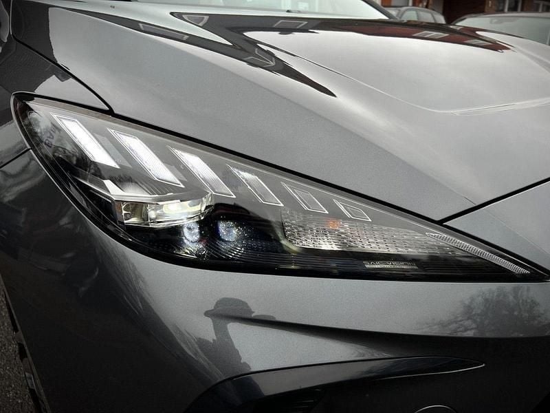 Gebraucht MG MG4 EV 125 kW (170 PS) 2023 Grau Kleinwagen