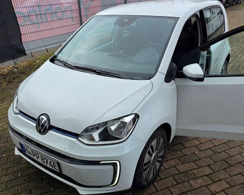 Schwarz Gebraucht 2021 VW e-up! Kleinwagen | 13.200 € (Fairer Preis) - Bild 1/1