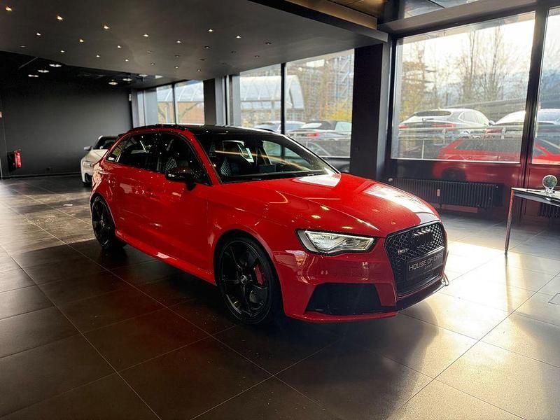 Gebraucht Audi RS3 Sport 367 PS (269 kW) 2015 Catalunyarot metallic Limousine
