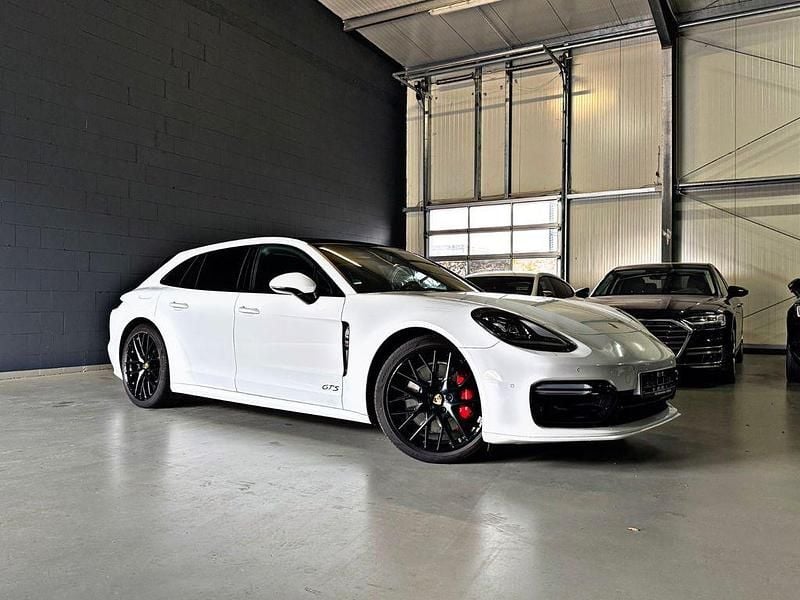 Weiß Gebraucht 2019 Porsche Panamera Sport Turismo Limousine | 62.890 € (Guter Preis) - Bild 1/4