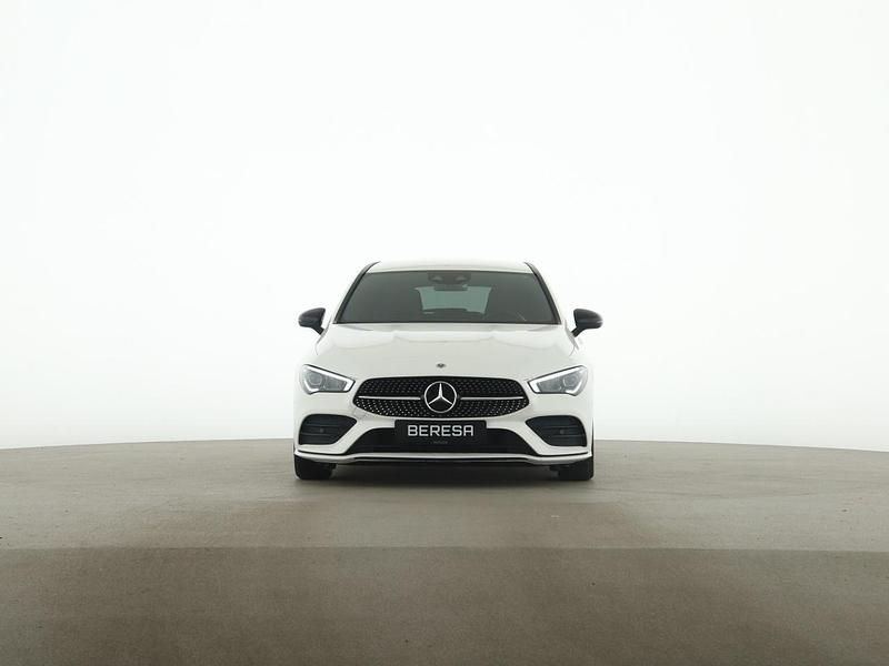 Gebraucht Mercedes CLA200 AMG 150 PS (110 kW) 2022 Weiß Kombi