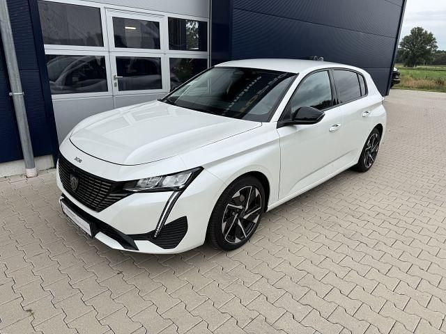 Weiß Gebraucht 2022 Peugeot 308 Allure Limousine | 24.490 € (Etwas zu teuer) - Bild 1/4