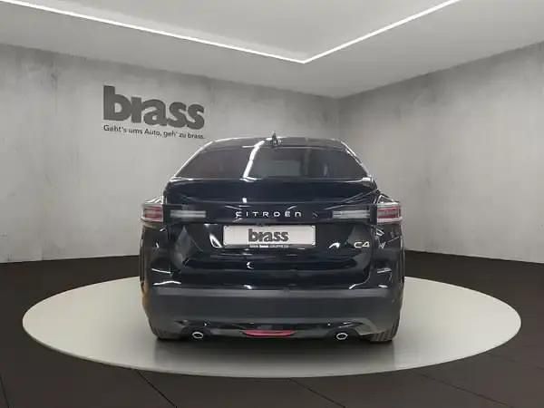Neu Citroën C4 145 PS (106 kW) 2025 Perla neraschwarz metallic la Limousine