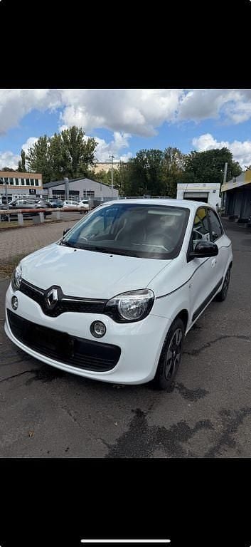 Weiß Gebraucht 2018 Renault Twingo LIMITED Kleinwagen | 7.400 € (Guter Preis) - Bild 1/4